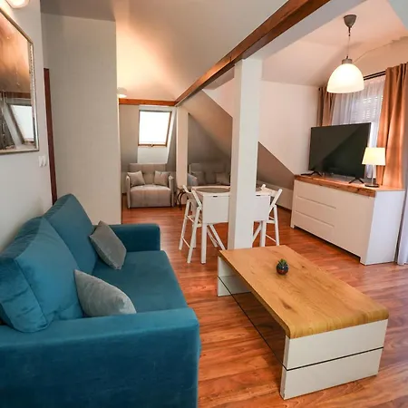 海军上将别墅酒店 3*