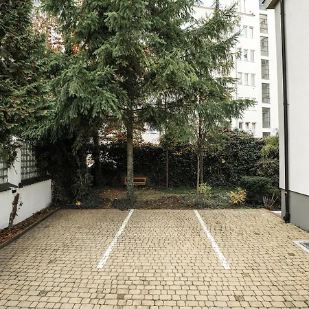 Admiral Bed & Breakfast 3*