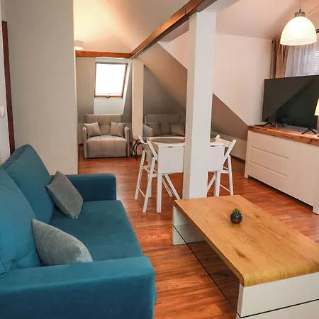 Bed & Breakfast Admiral 3*