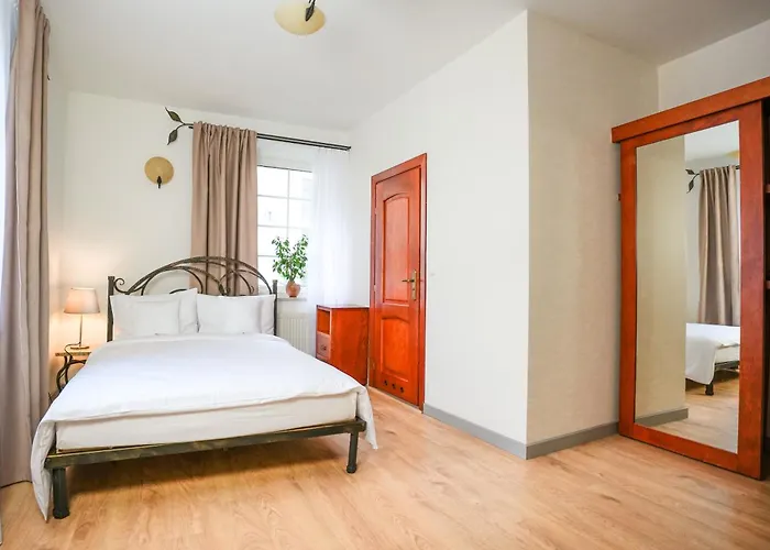 Admiral Bed & Breakfast