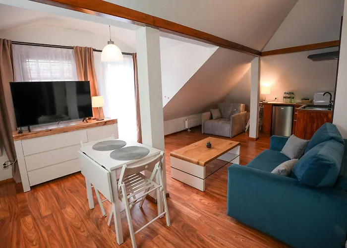 Bed & Breakfast Admiral 3*