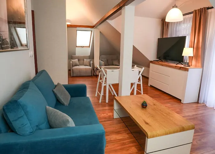 Admiral فندق مبيت وإفطار 3*